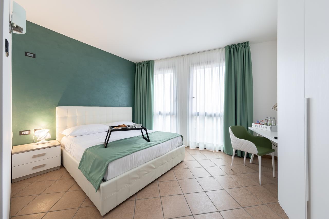 Lake Como Golf Hotel Figino Serenza Ngoại thất bức ảnh