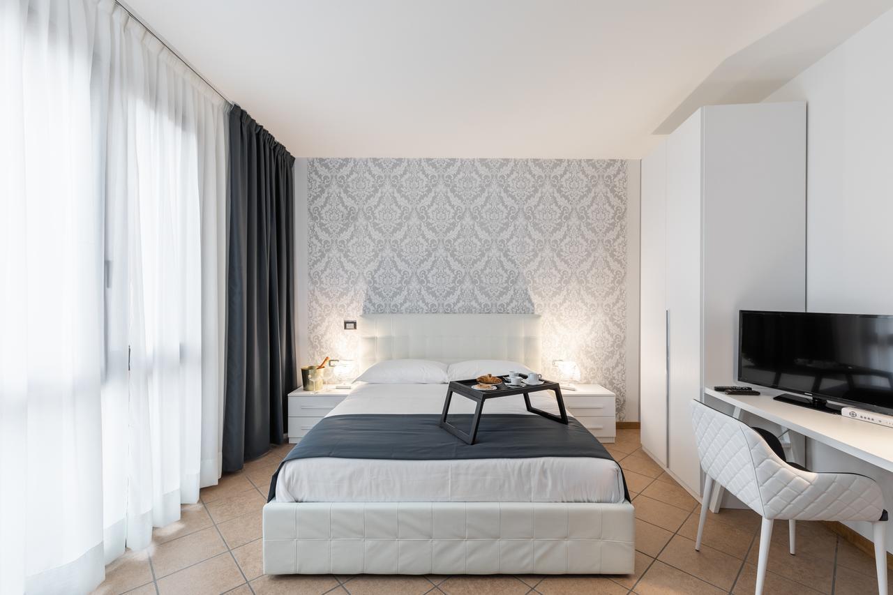 Lake Como Golf Hotel Figino Serenza Ngoại thất bức ảnh