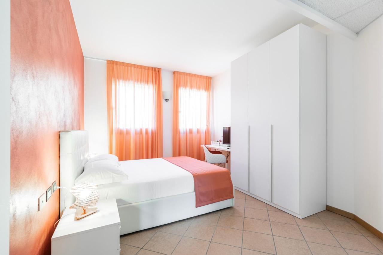 Lake Como Golf Hotel Figino Serenza Ngoại thất bức ảnh